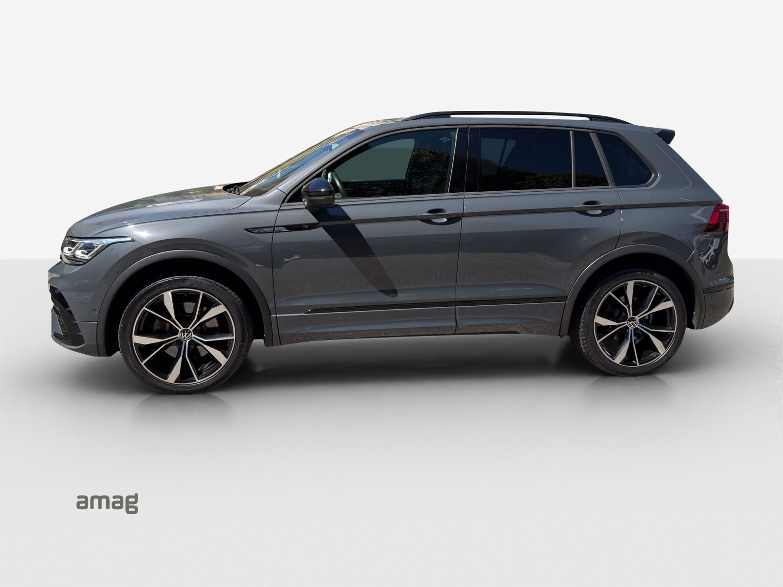 VW Tiguan R-Line, Benzin, Occasion / Gebraucht, Automatik - 2