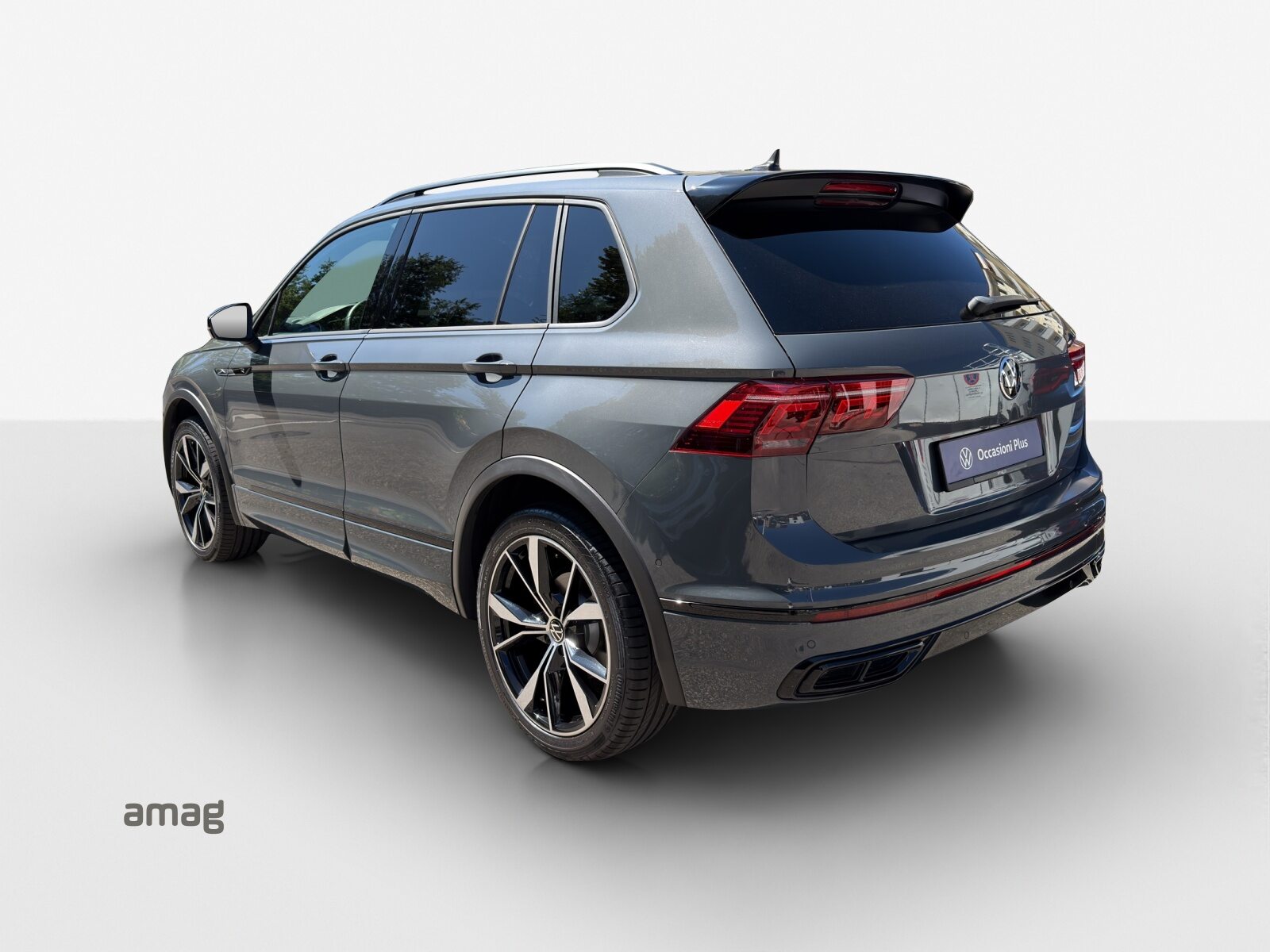 VW Tiguan R-Line, Benzin, Occasion / Gebraucht, Automatik - 3