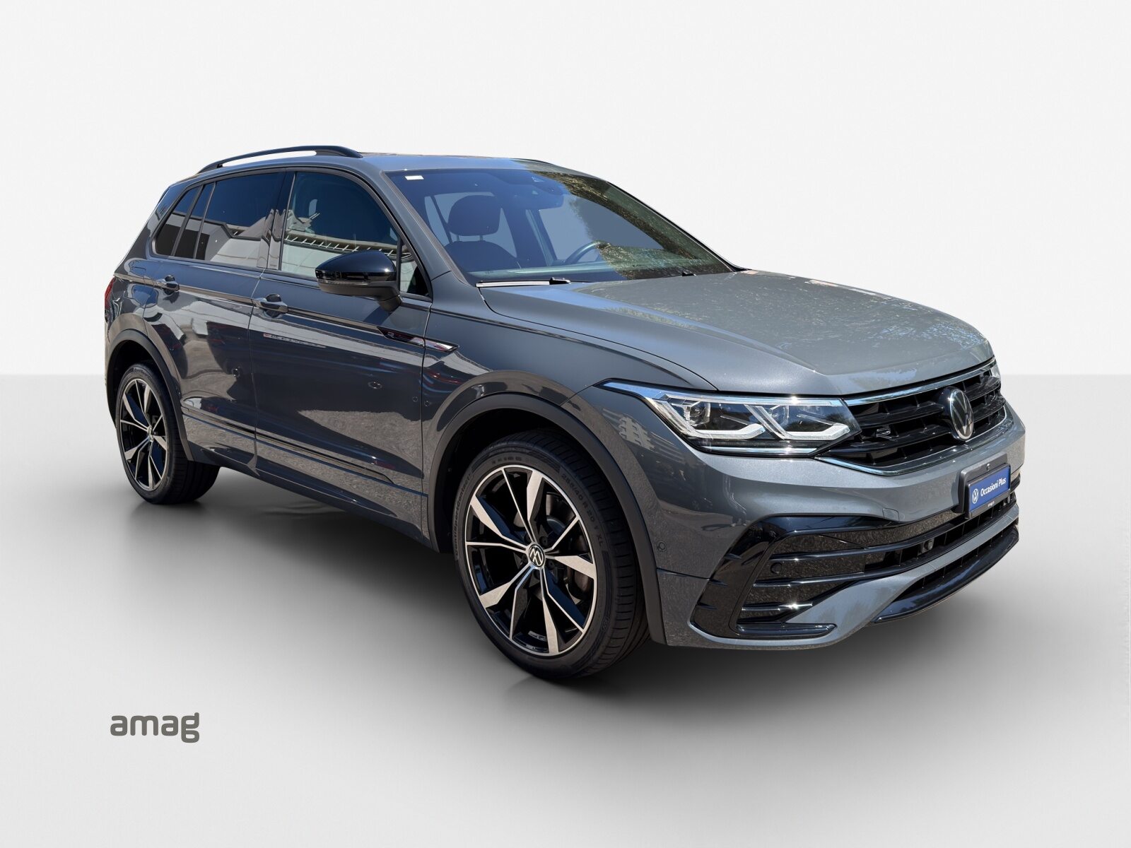 VW Tiguan R-Line, Benzin, Occasion / Gebraucht, Automatik - 6