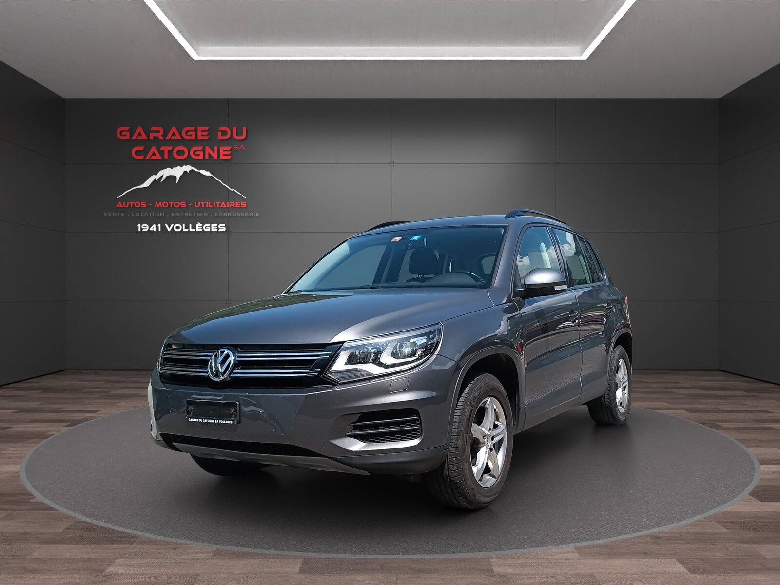 VW Tiguan 2.0 TDI BlueMotion TrackField 4Motion, Diesel, Occasion / Gebraucht, Handschaltung - 2