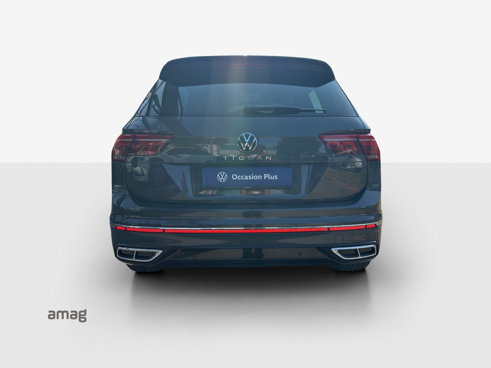 VW Tiguan R-Line, Petrol, Second hand / Used, Automatic - 4