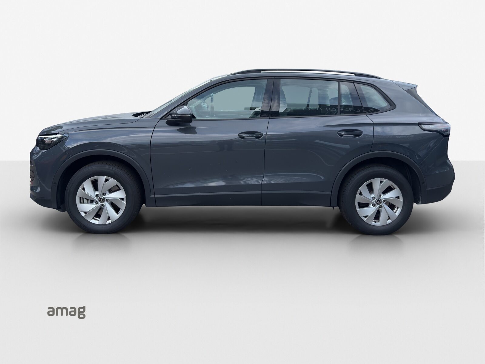 VW Tiguan Life, Benzina, Occasioni / Usate, Automatico - 2