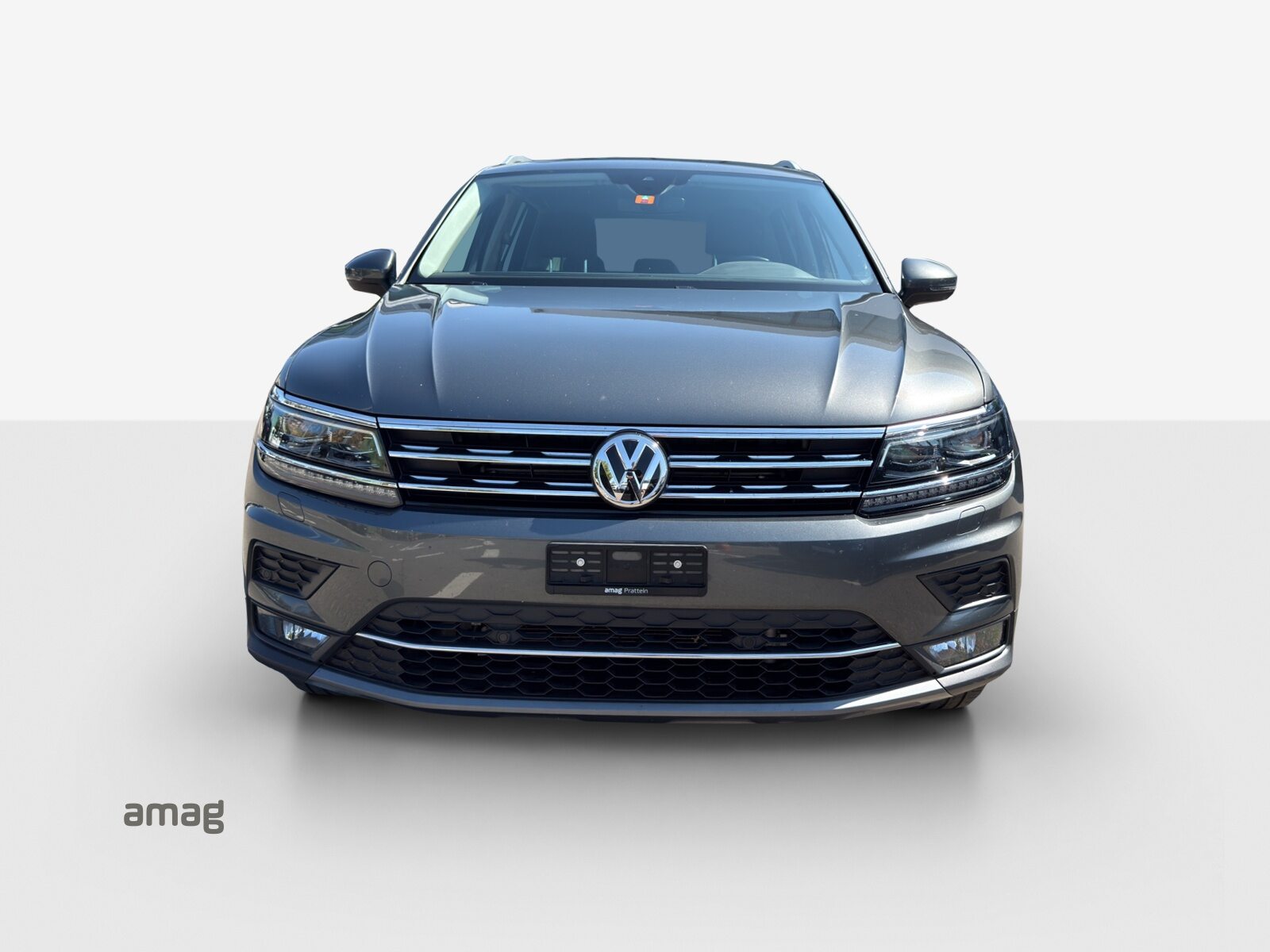 VW Tiguan Highline, Petrol, Second hand / Used, Automatic - 7