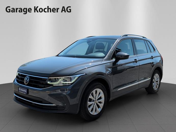 VW Tiguan Life, Petrol, Second hand / Used, Automatic