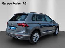 VW Tiguan Life, Petrol, Second hand / Used, Automatic - 6