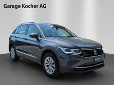 VW Tiguan Life, Petrol, Second hand / Used, Automatic - 7