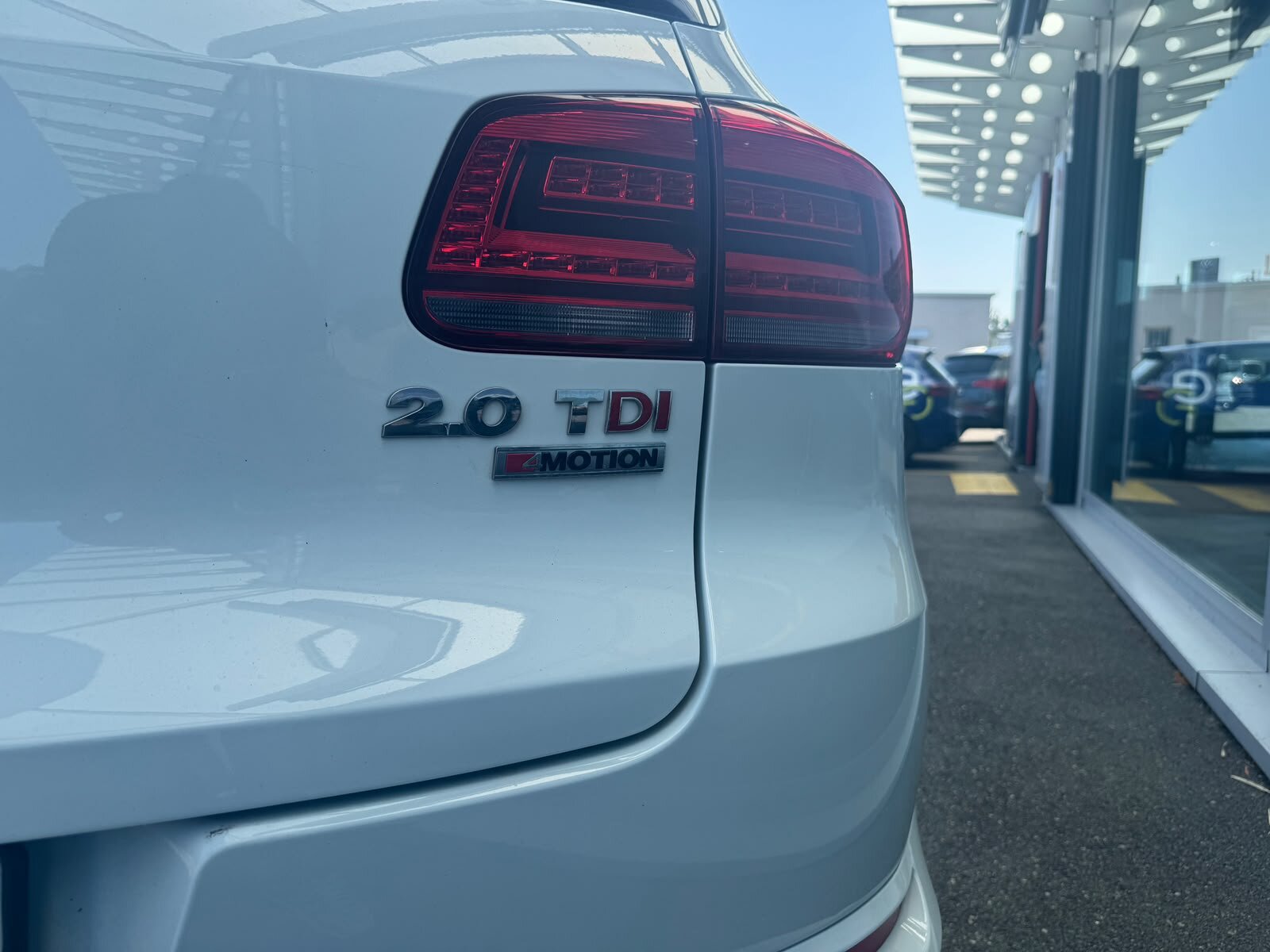 VW Tiguan 2.0 TDI BlueMotion SportStyle 4Motion DSG R-Line 4, Diesel, Second hand / Used, Automatic - 4