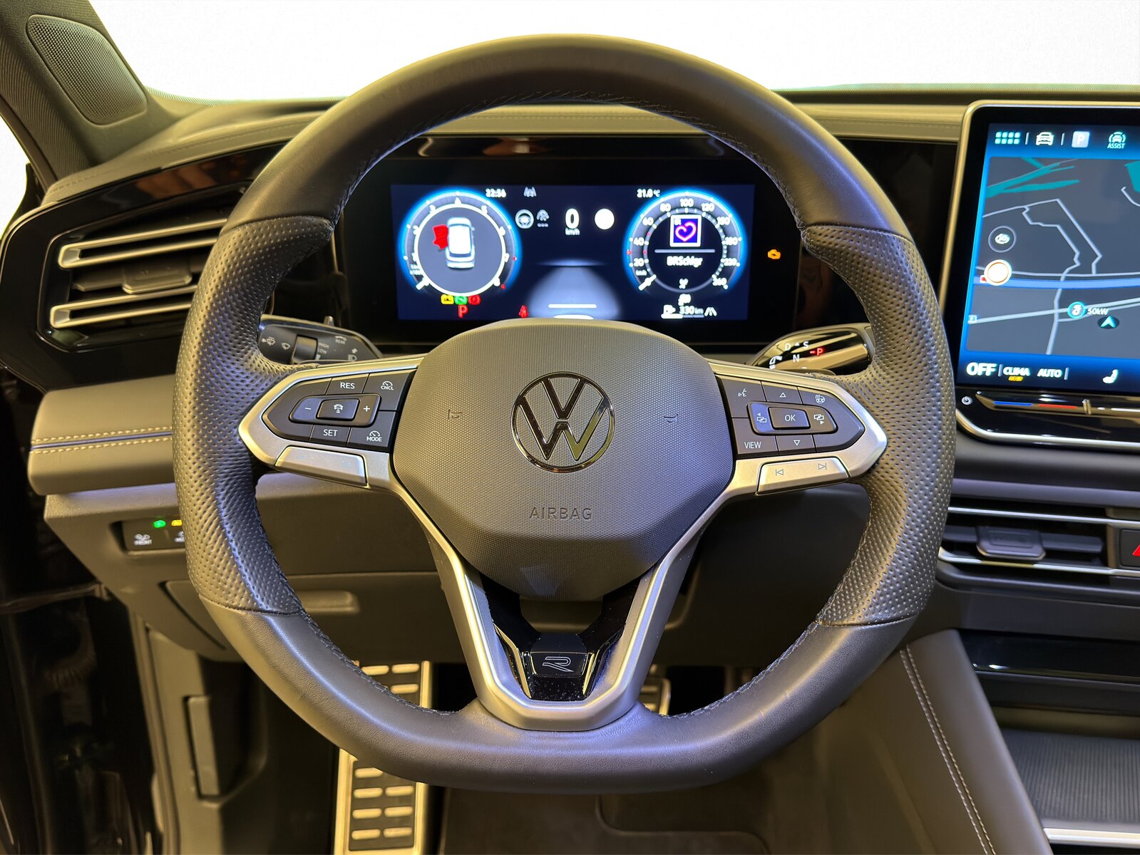 VW Tiguan 2.0 TSI R-Line DSG 4 motion, Essence, Occasion / Utilisé, Automatique - 7