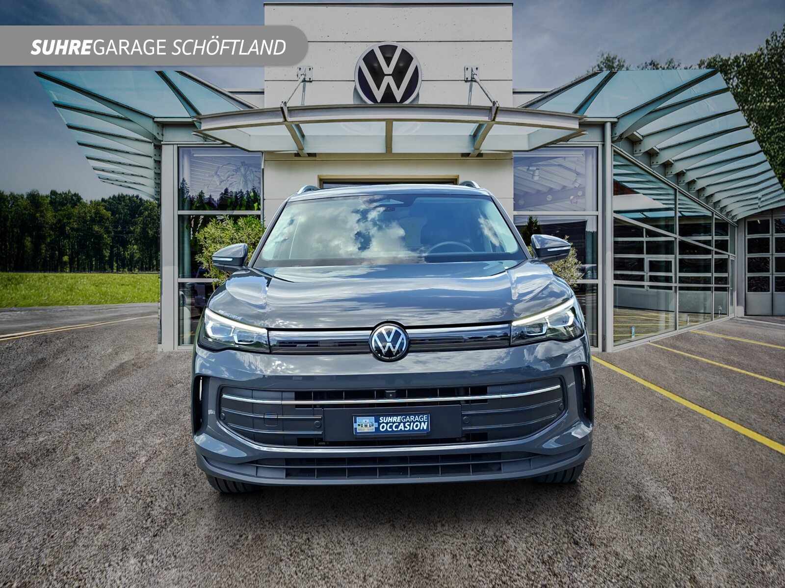VW Tiguan UNITED, Petrol, Second hand / Used, Automatic - 2