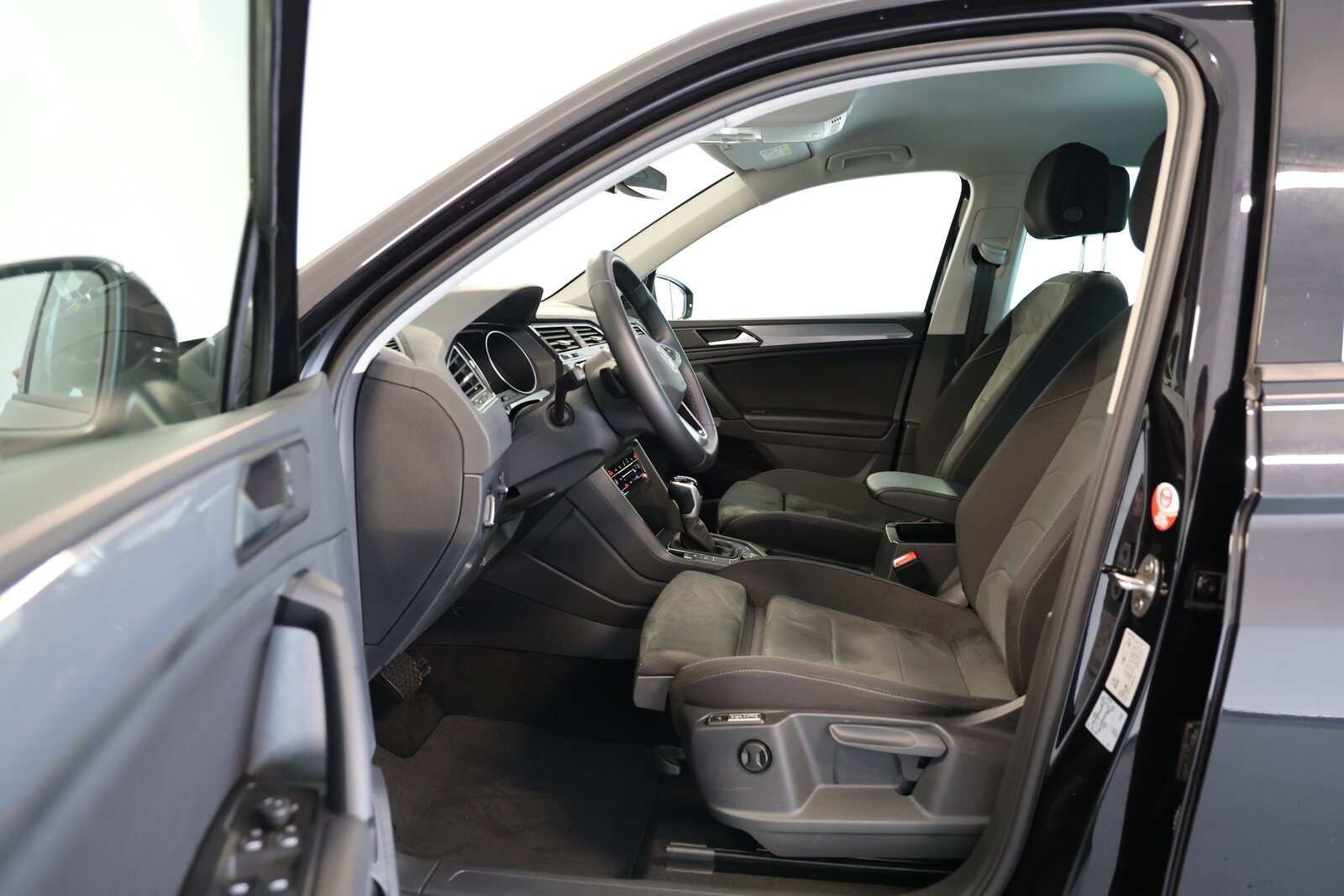 VW Tiguan 2.0 TDI SCR Life DSG, Diesel, Occasion / Utilisé, Automatique - 5