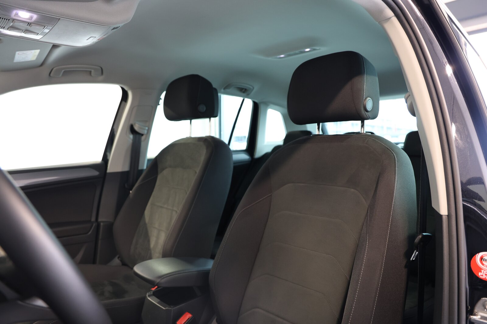 VW Tiguan 2.0 TDI SCR Life DSG, Diesel, Occasion / Utilisé, Automatique - 6