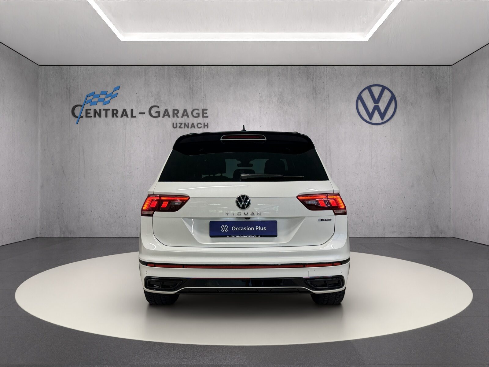 VW Tiguan R-Line, Petrol, Second hand / Used, Automatic - 5