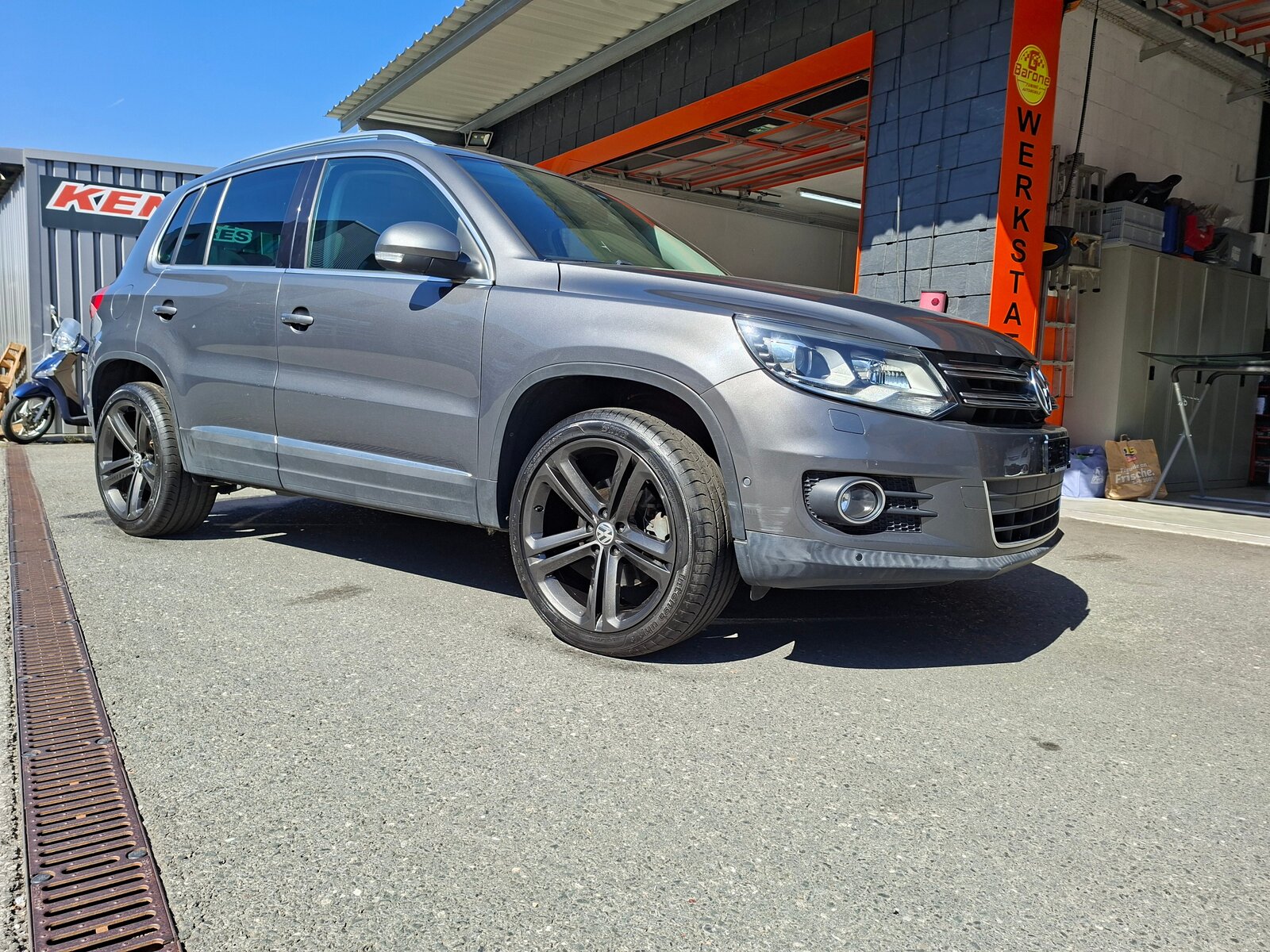 VW Tiguan 1.4 TSI TrendFun 4Motion, Essence, Occasion / Utilisé, Manuelle - 3
