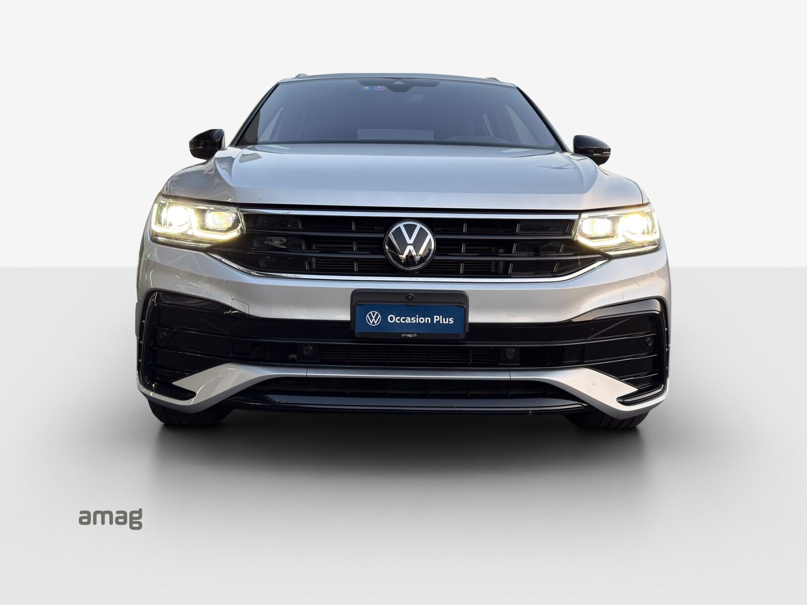 VW Tiguan R-Line, Benzin, Occasion / Gebraucht, Automatik - 7