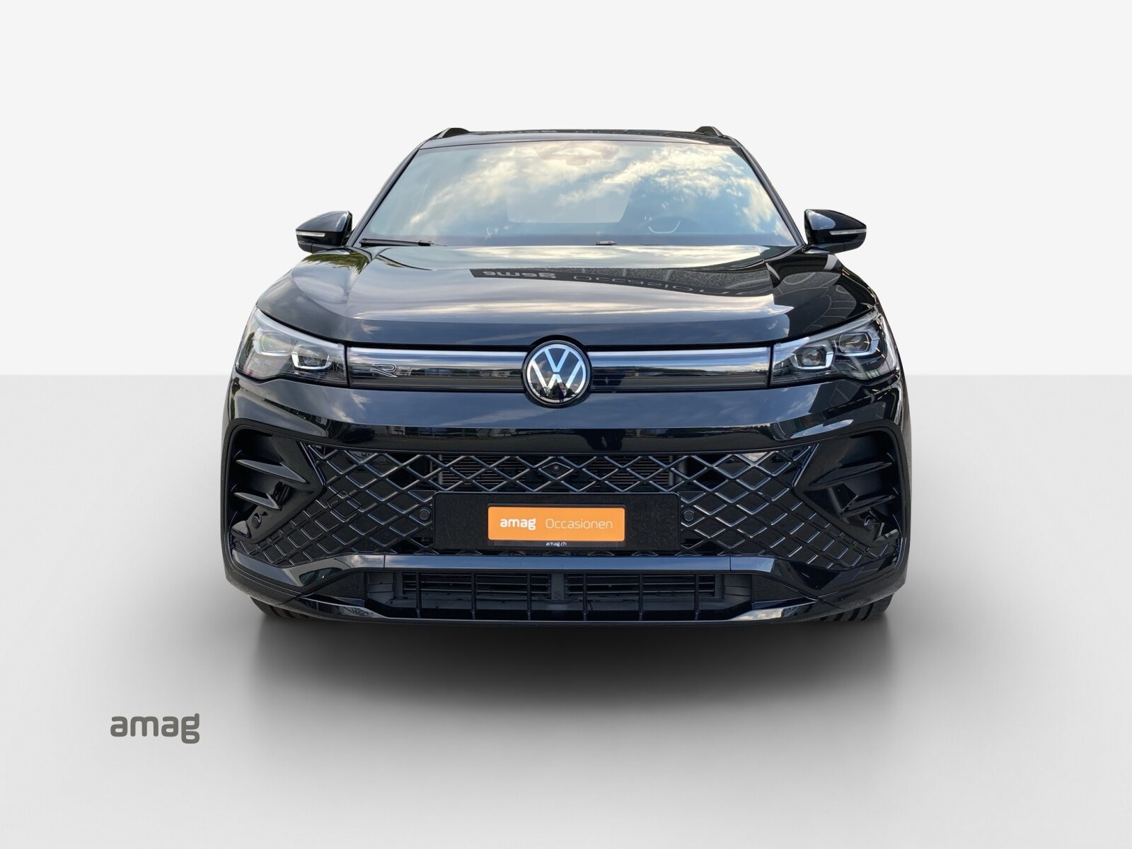 VW Tiguan R-Line, Benzina, Occasioni / Usate, Automatico - 7