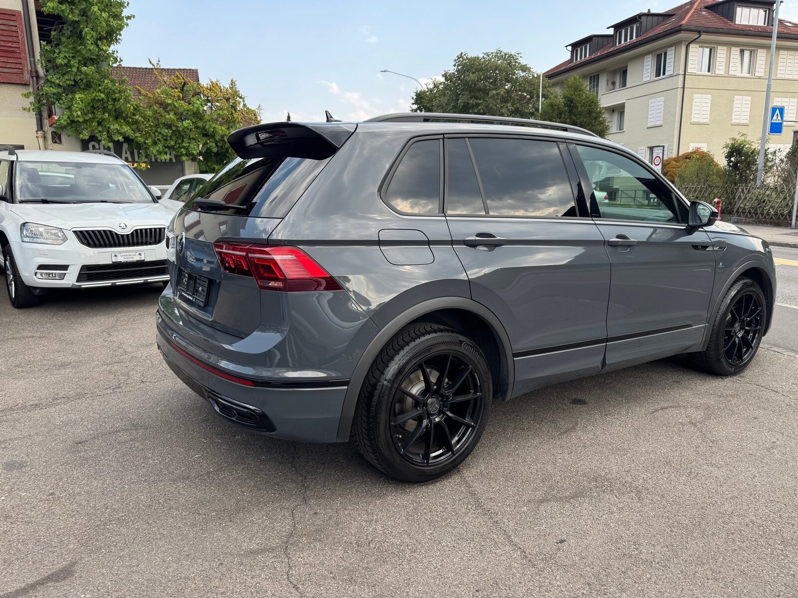 VW Tiguan 2.0TSI R-Line 4Motion DSG, Benzin, Occasion / Gebraucht, Automatik - 6