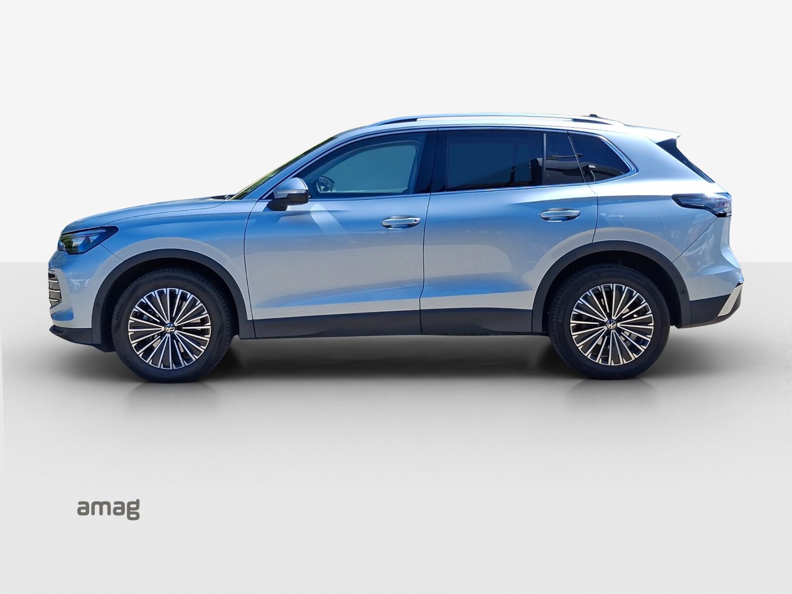 VW Tiguan Elegance, Benzin, Occasion / Gebraucht, Automatik - 2
