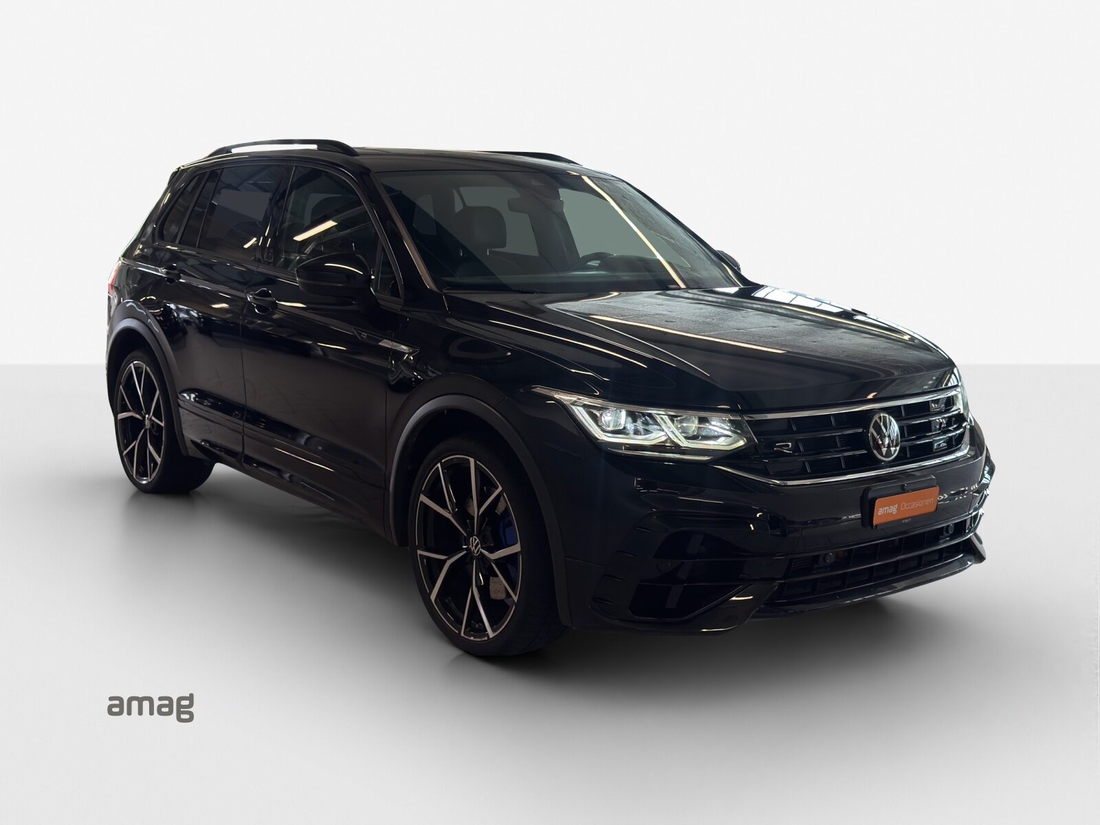 VW Tiguan R, Benzin, Occasion / Gebraucht, Automatik - 6