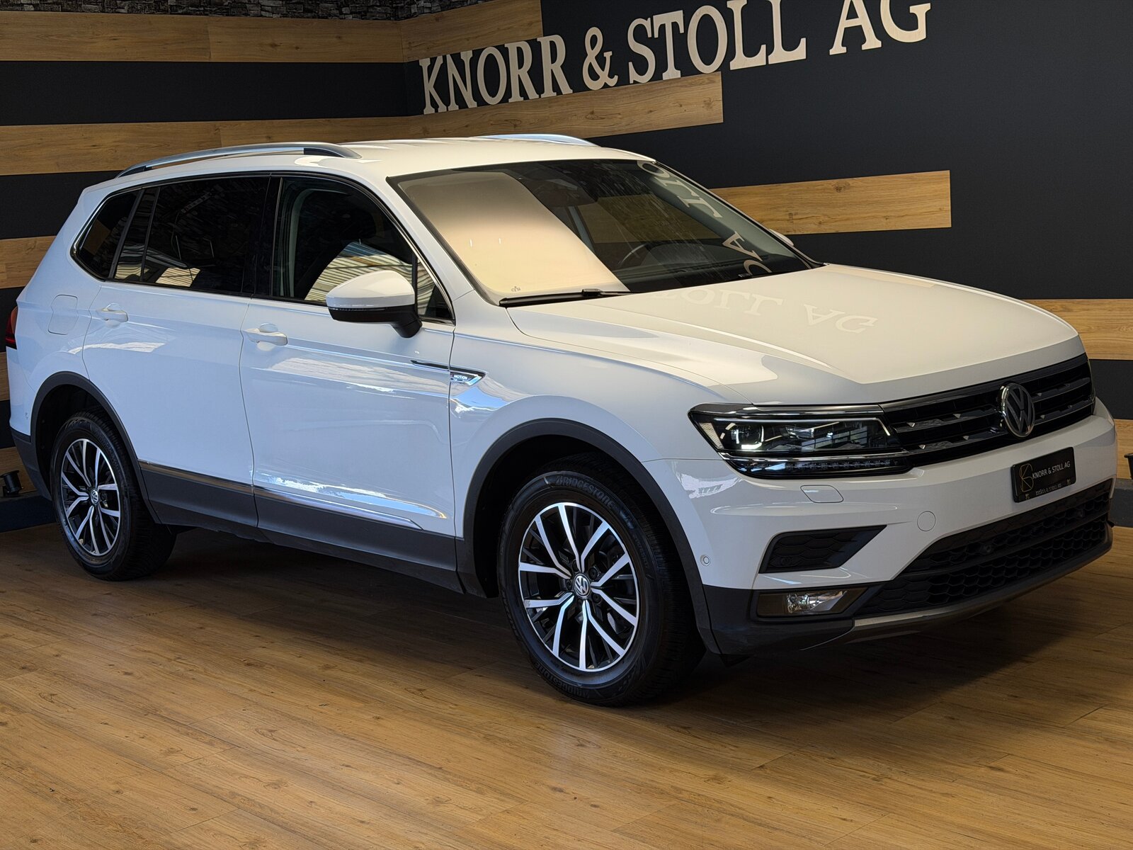 VW Tiguan Allspace 2.0 TDI SCR Comfortline 4MotionDSG, Diesel, Occasion / Gebraucht, Automatik - 3