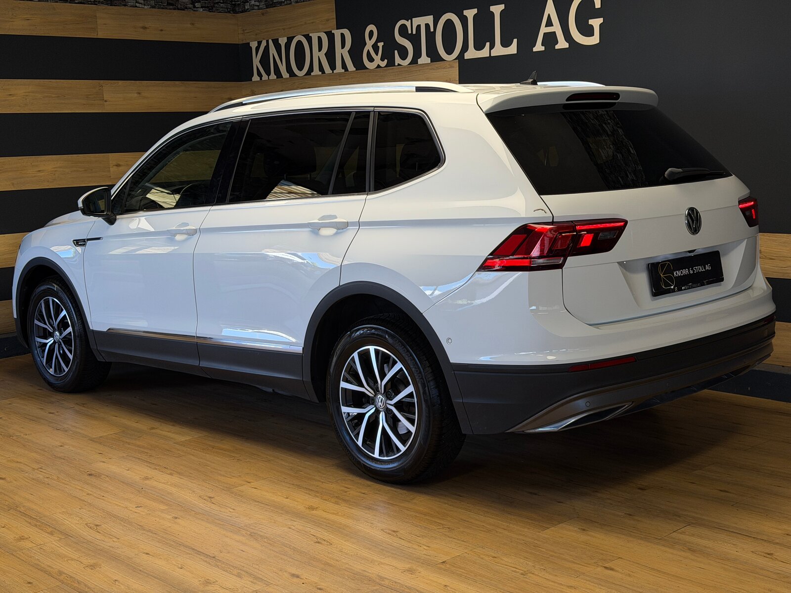 VW Tiguan Allspace 2.0 TDI SCR Comfortline 4MotionDSG, Diesel, Occasion / Gebraucht, Automatik - 7