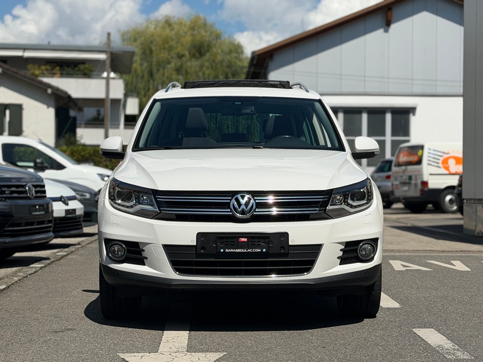 VW Tiguan 2.0 TDI BlueMotion SportStyle 4Motion CROCHET D'AT, Diesel, Occasion / Gebraucht, Handschaltung - 2