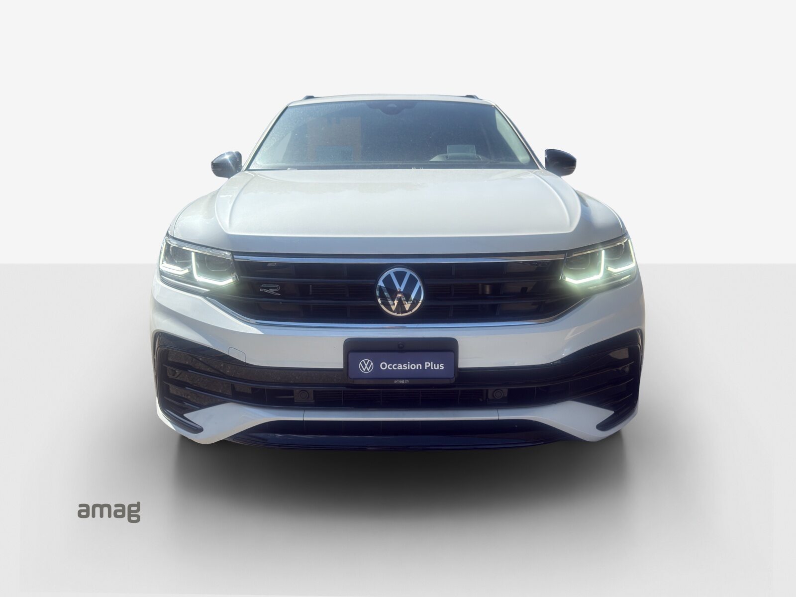 VW Tiguan R-Line, Petrol, Second hand / Used, Automatic - 7