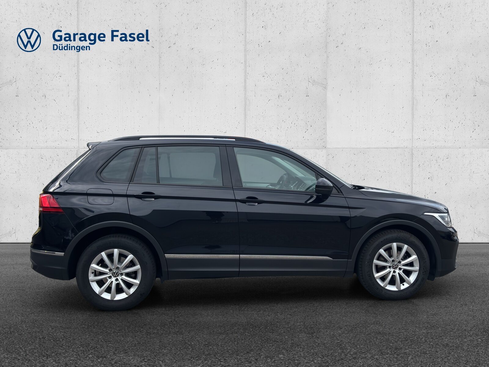 VW Tiguan Starter, Petrol, Second hand / Used, Manual - 6