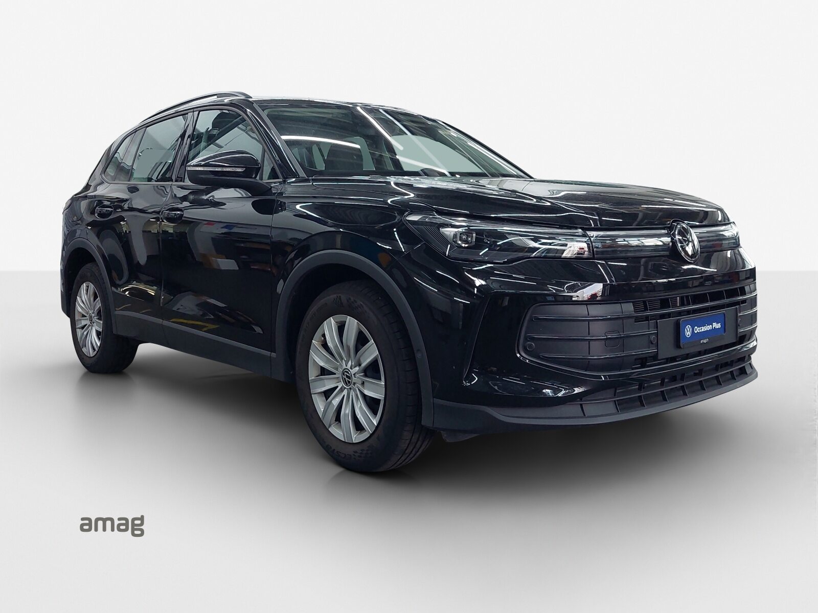 VW Tiguan Basis, Benzin, Occasion / Gebraucht, Automatik - 6