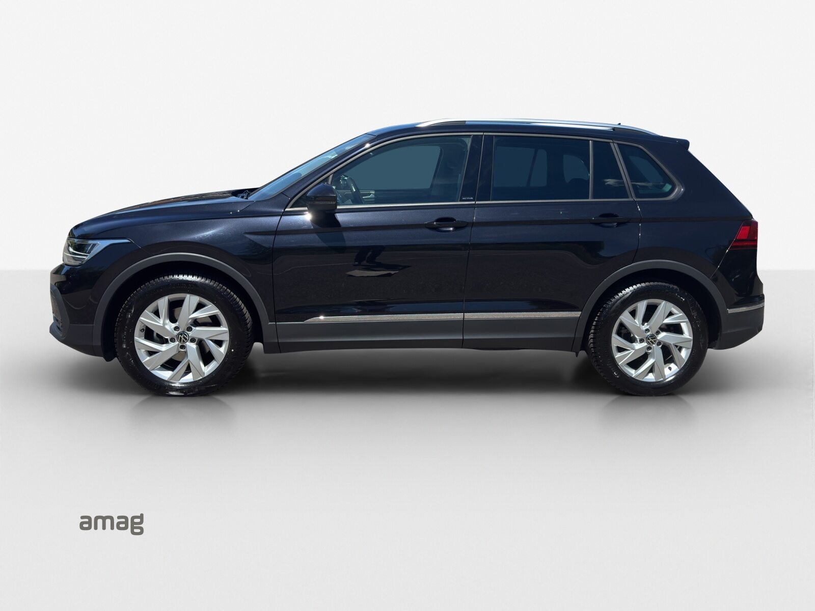 VW Tiguan Life, Benzin, Occasion / Gebraucht, Handschaltung - 2