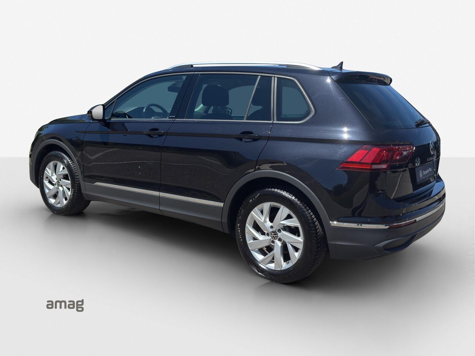 VW Tiguan Life, Benzin, Occasion / Gebraucht, Handschaltung - 3