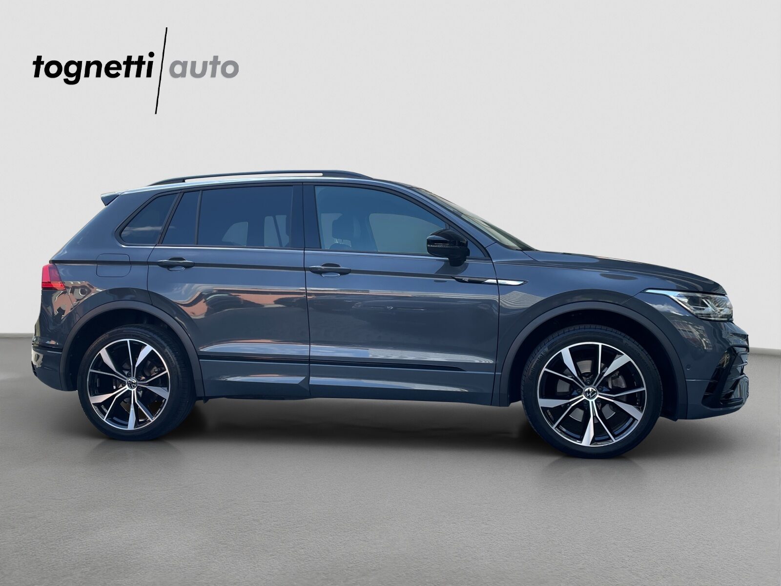 VW Tiguan R-Line, Essence, Occasion / Utilisé, Automatique - 3