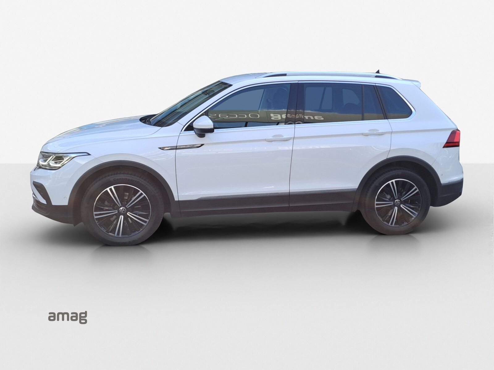 VW Tiguan Life, Benzina, Occasioni / Usate, Automatico - 2