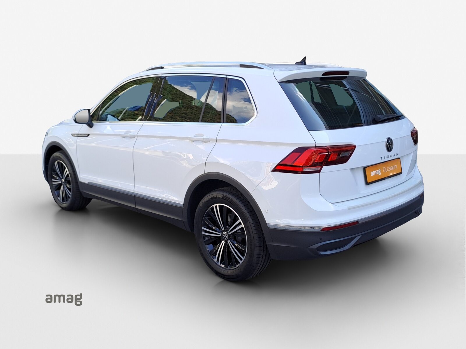 VW Tiguan Life, Benzina, Occasioni / Usate, Automatico - 3