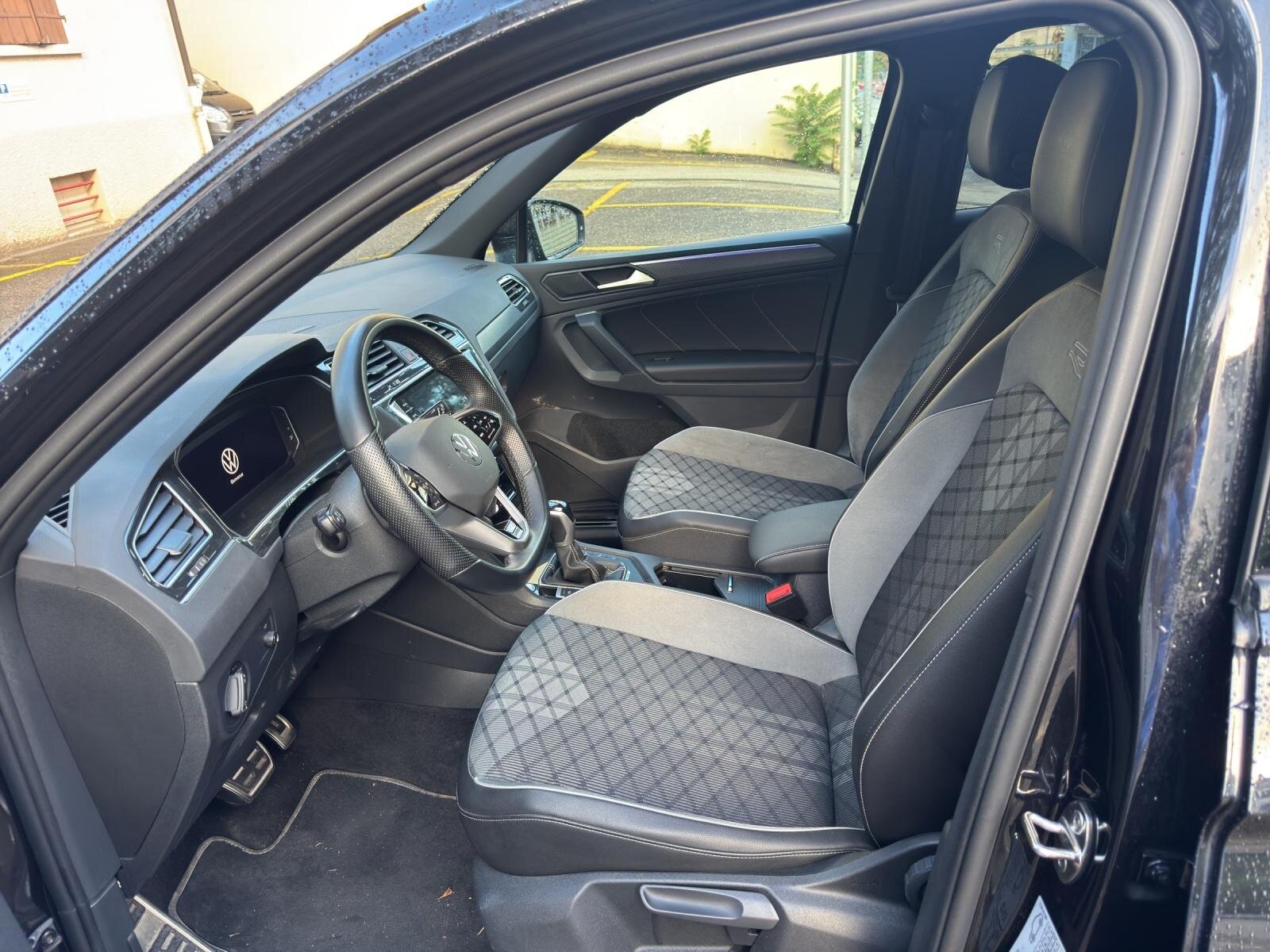 VW Tiguan 2.0TSI R-Line 4Motion DSG, Benzin, Occasion / Gebraucht, Automatik - 5