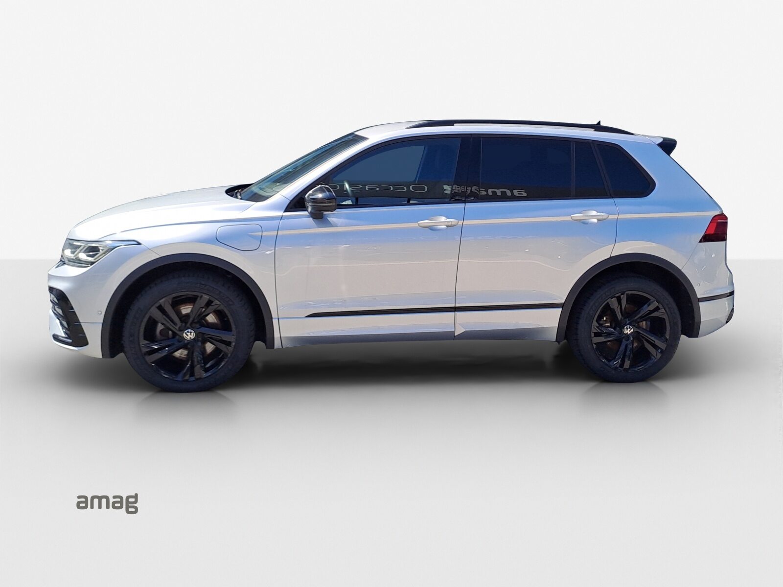 VW Tiguan R-Line SELECTION PHEV, Hybride Intégral Essence/Électricité, Occasion / Utilisé, Automatique - 2