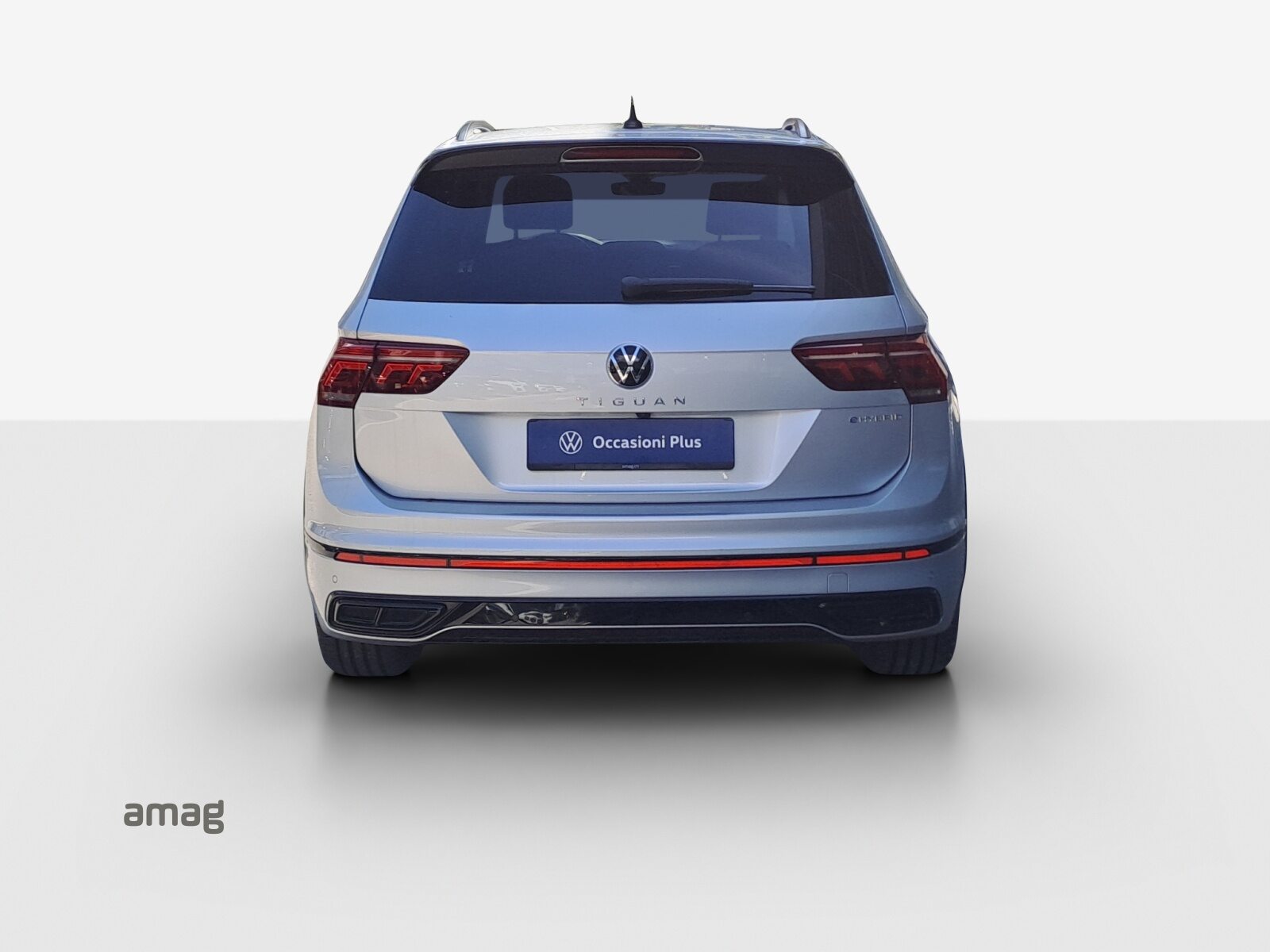 VW Tiguan R-Line SELECTION PHEV, Hybride Intégral Essence/Électricité, Occasion / Utilisé, Automatique - 4