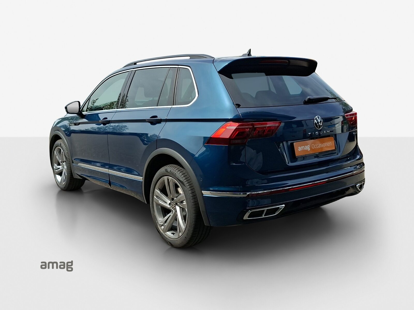 VW Tiguan R-Line, Benzin, Occasion / Gebraucht, Automatik - 3