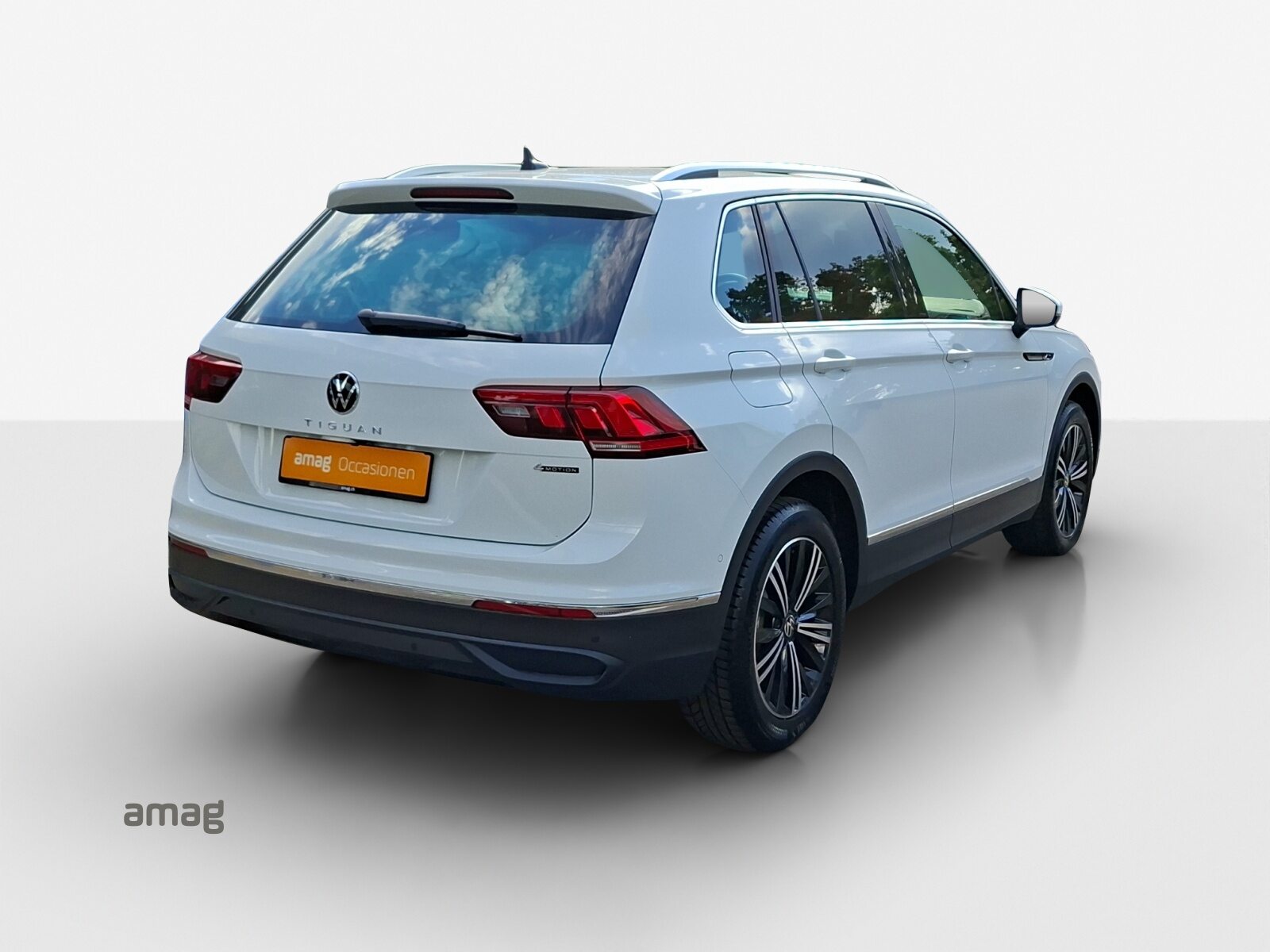 VW Tiguan Life, Essence, Occasion / Utilisé, Automatique - 5