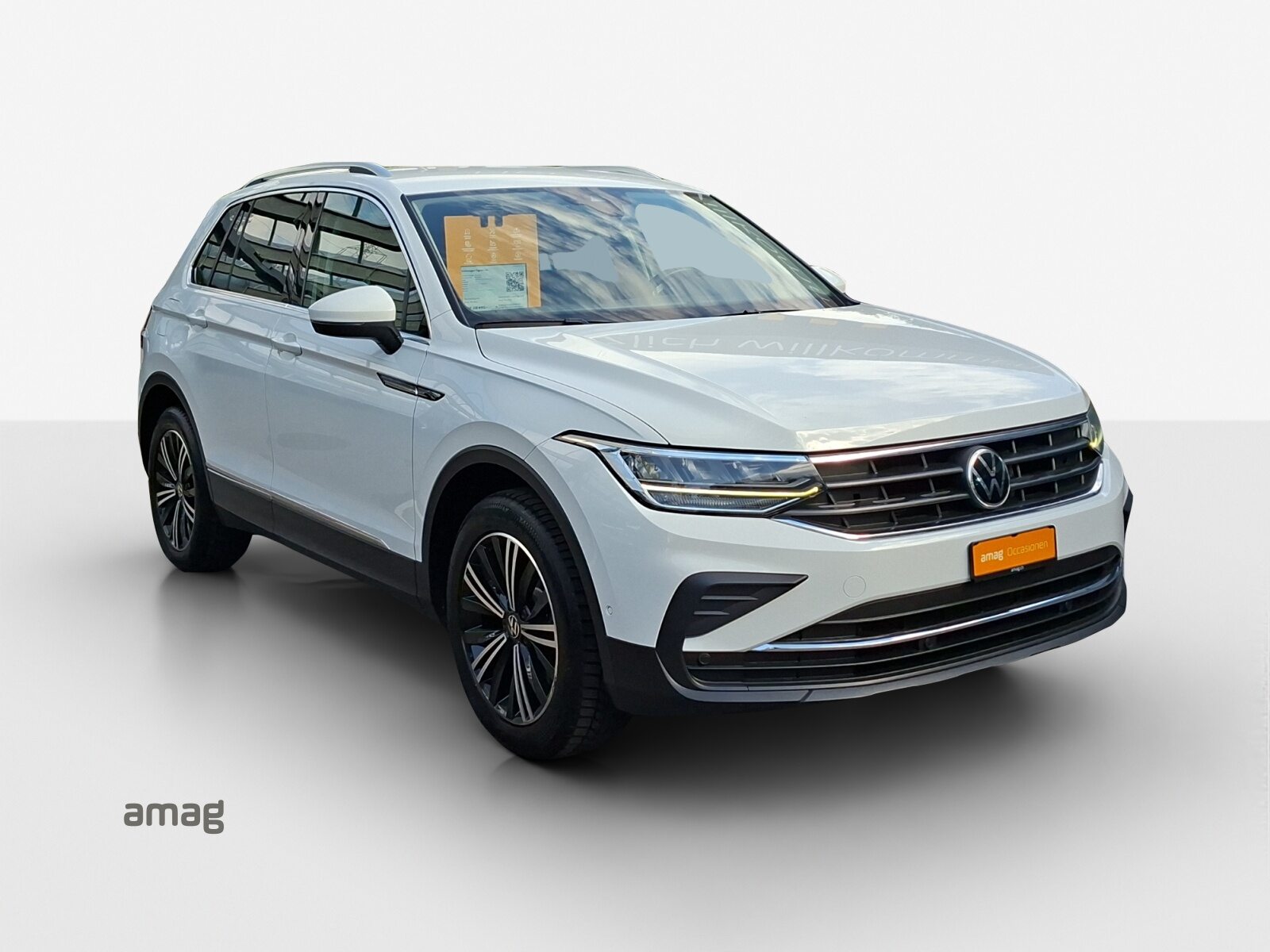 VW Tiguan Life, Essence, Occasion / Utilisé, Automatique - 6