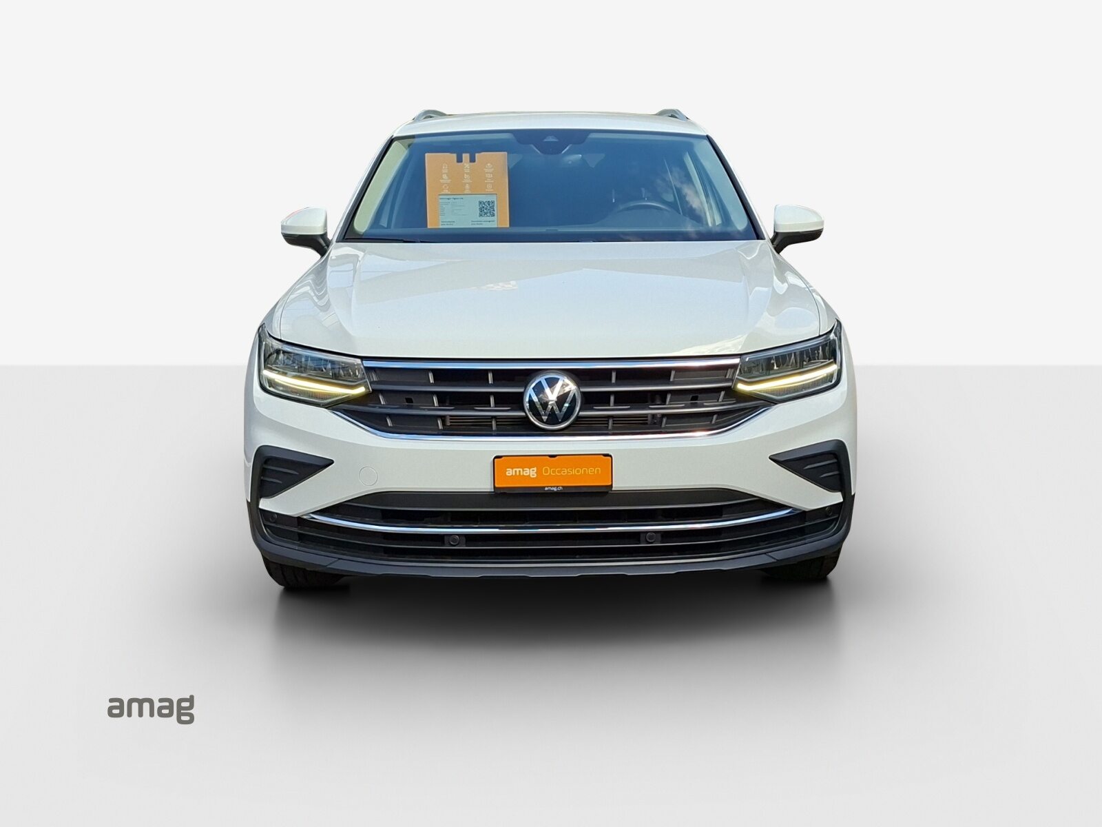 VW Tiguan Life, Essence, Occasion / Utilisé, Automatique - 7