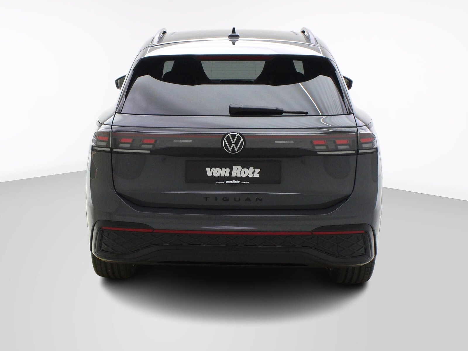 VW Tiguan 2.0 TSI DSG R-Line Black Style 4Motion, Essence, Occasion / Utilisé, Automatique - 4
