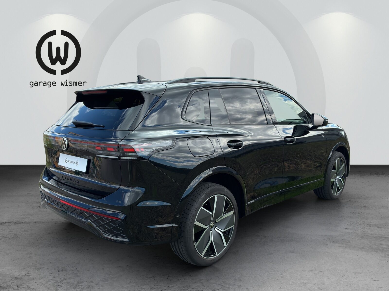 VW Tiguan R-Line, Benzin, Occasion / Gebraucht, Automatik - 4