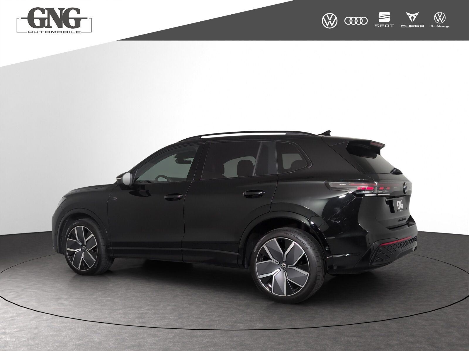 VW Tiguan R-Line UNITED, Benzin, Occasion / Gebraucht, Automatik - 2