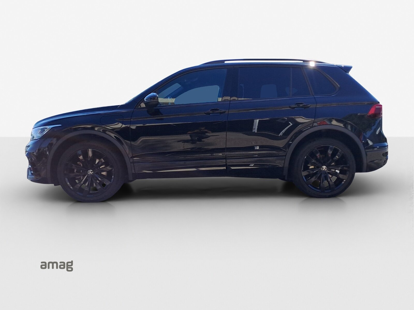VW Tiguan R-Line SELECTION PHEV, Voll-Hybrid Benzin/Elektro, Occasion / Gebraucht, Automatik - 2
