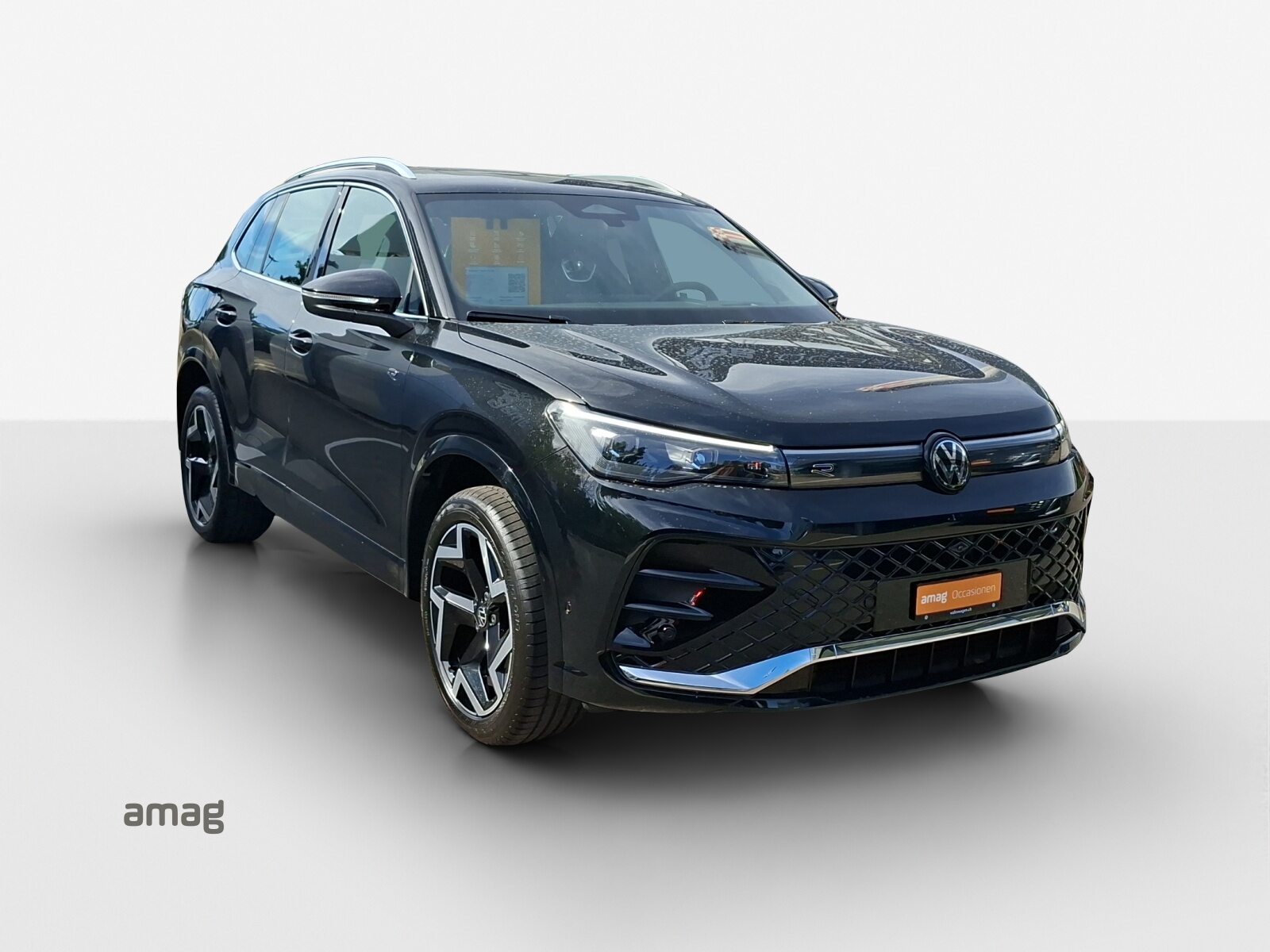 VW Tiguan R-Line, Petrol, Second hand / Used, Automatic - 6