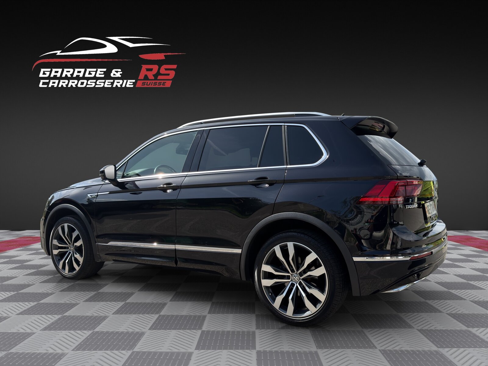 VW Tiguan 2.0TSI Highline 4Motion DSG, Essence, Occasion / Utilisé, Automatique - 3