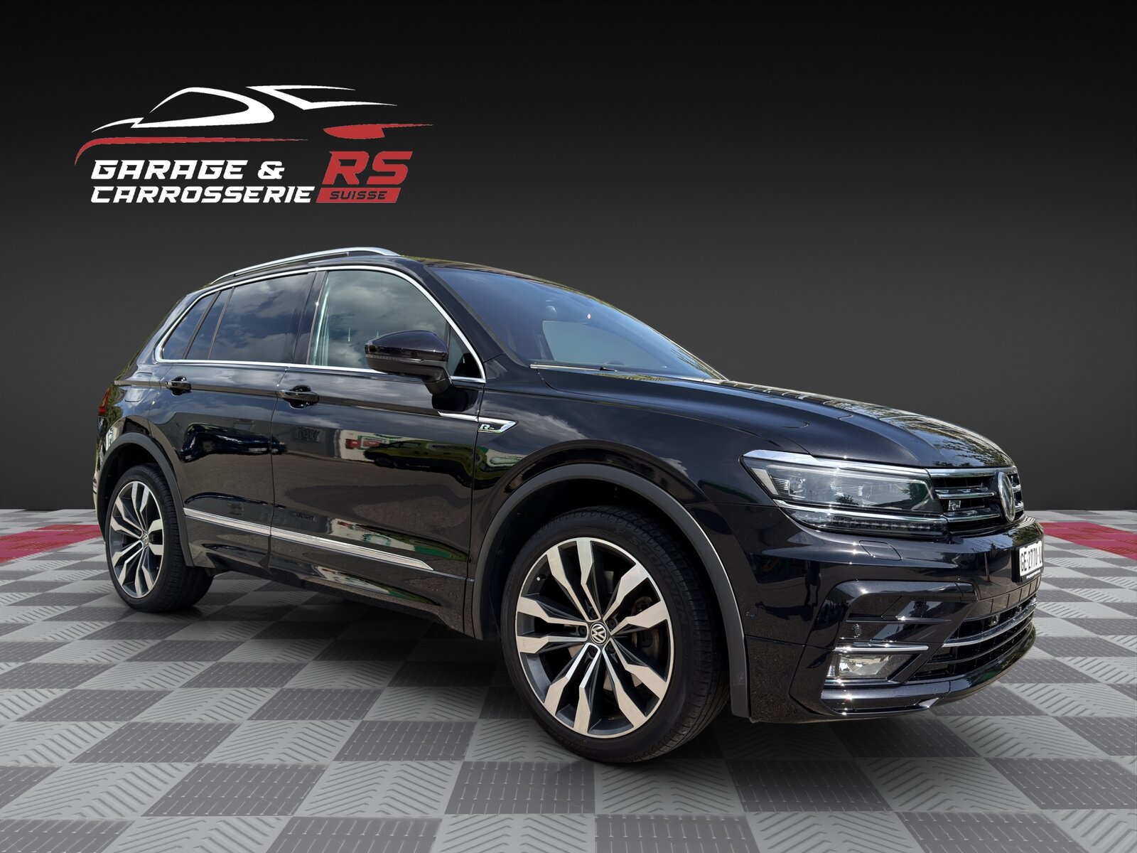 VW Tiguan 2.0TSI Highline 4Motion DSG, Essence, Occasion / Utilisé, Automatique - 7