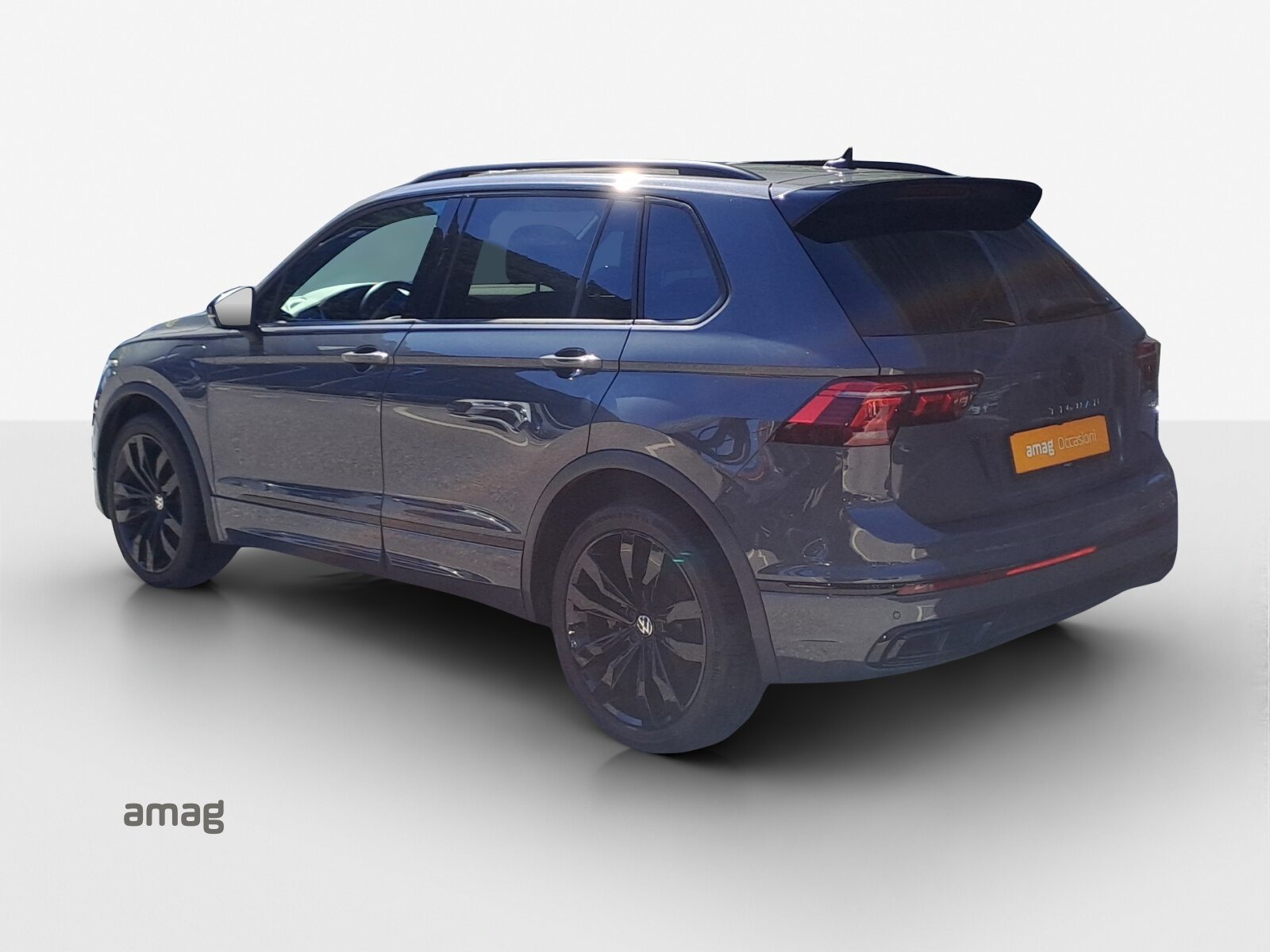 VW Tiguan R-Line SELECTION PHEV, Hybride Intégral Essence/Électricité, Occasion / Utilisé, Automatique - 4