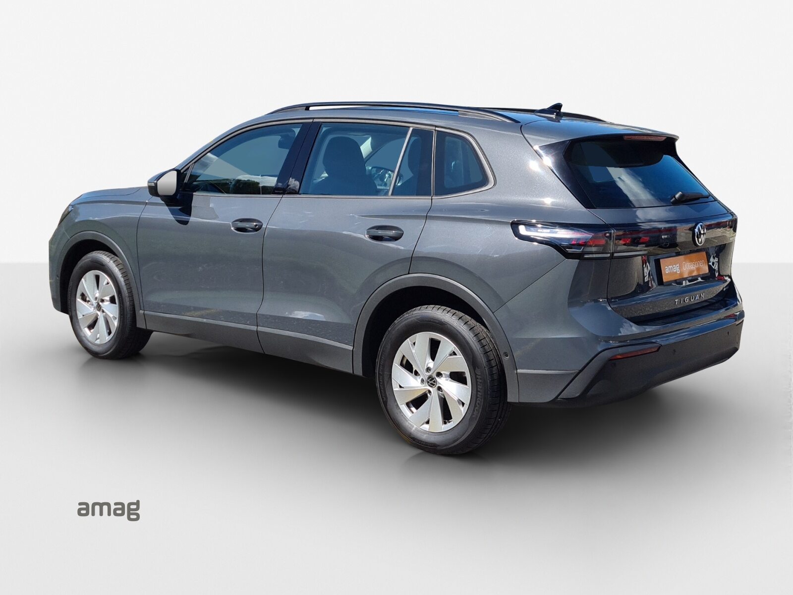 VW Tiguan Life, Essence, Occasion / Utilisé, Automatique - 3