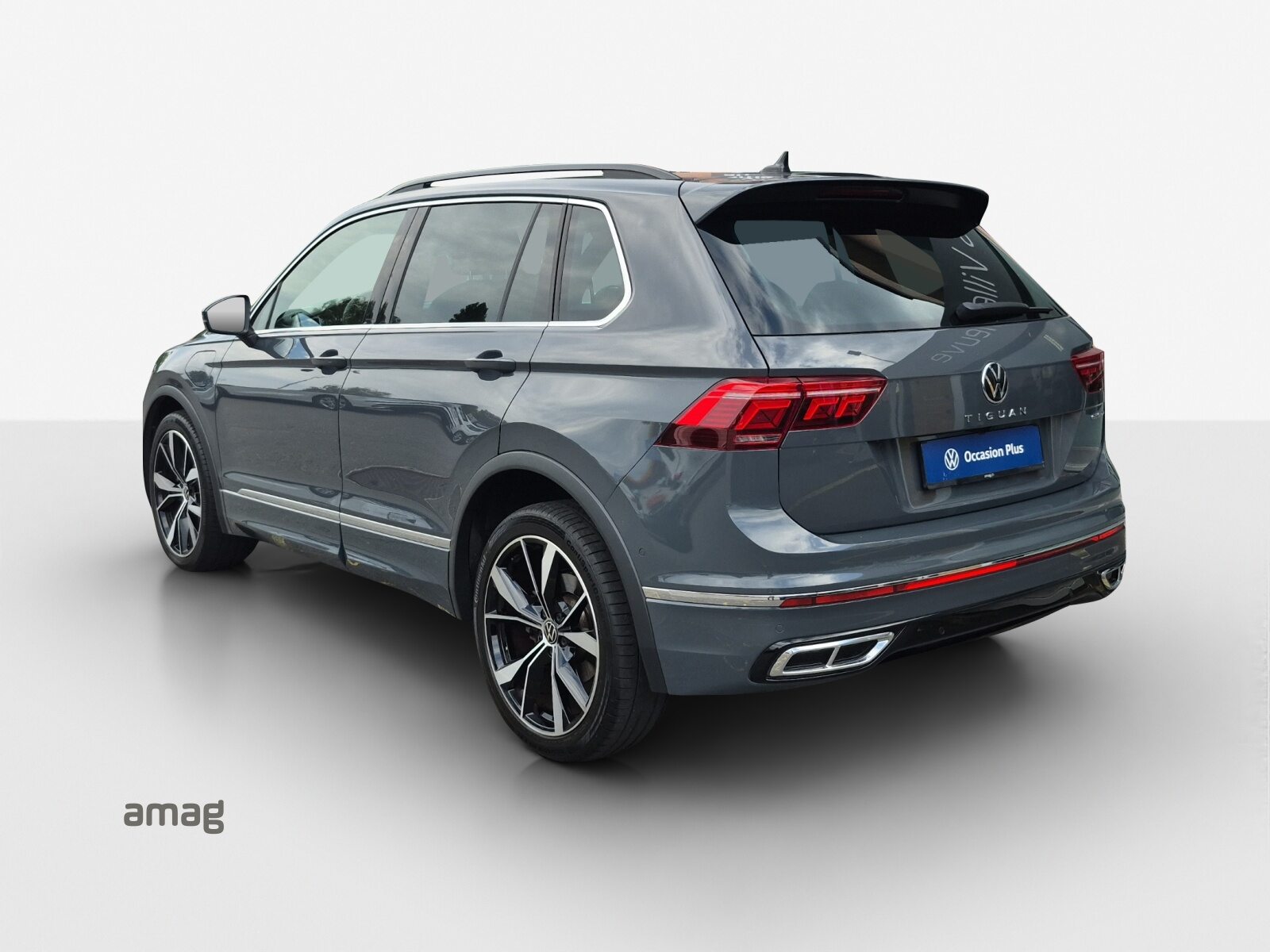 VW Tiguan R-Line SELECTION PHEV, Hybride Intégral Essence/Électricité, Occasion / Utilisé, Automatique - 3